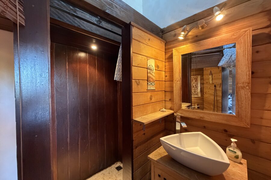 * sdb studio